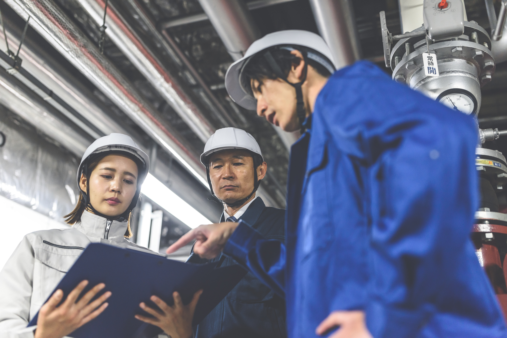 工場のコスト削減に取り組む際の注意点