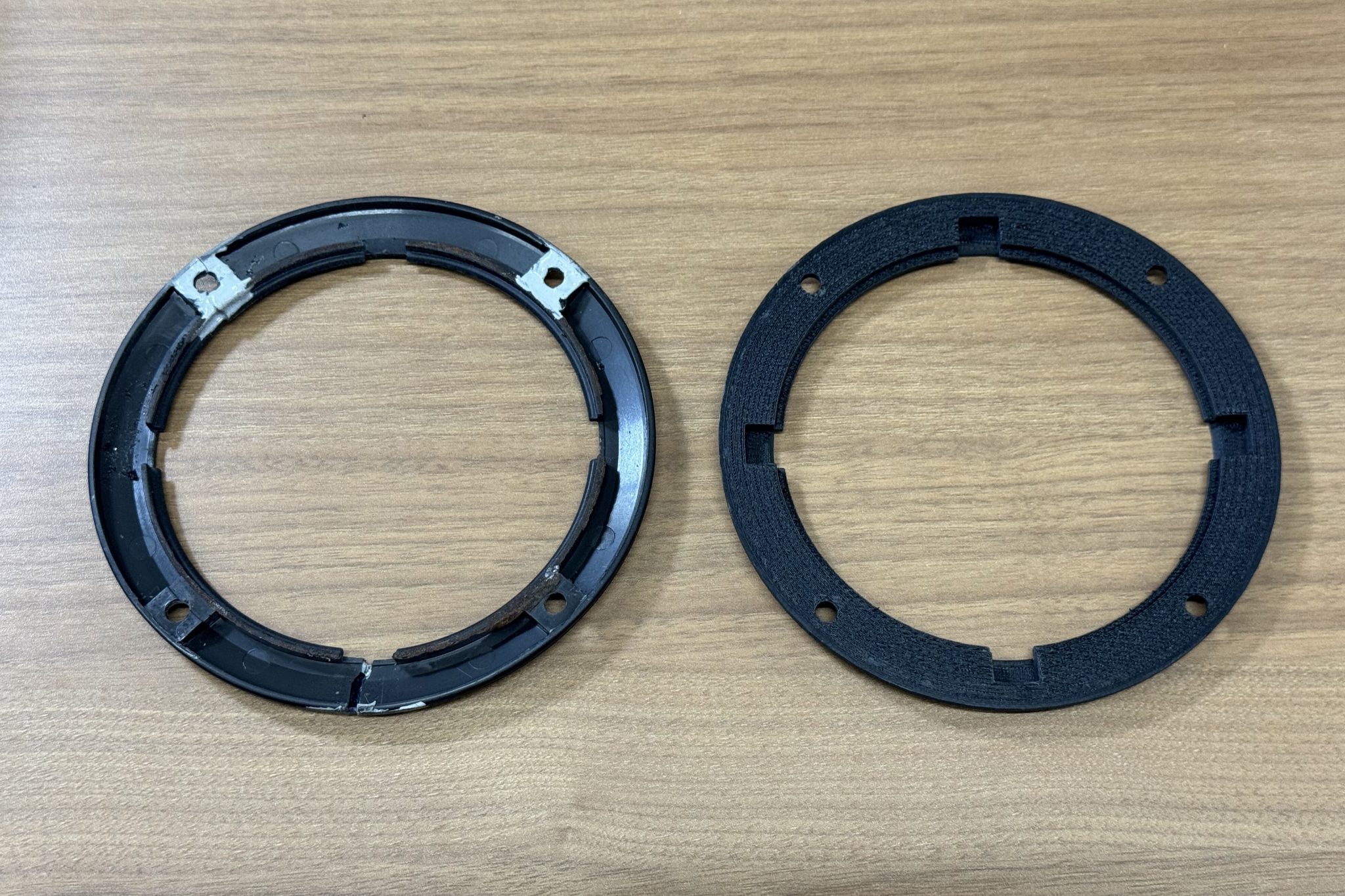 スピーカーフレーム比較